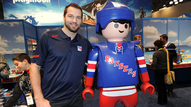 rick-nash-playmobil-article2.jpg
